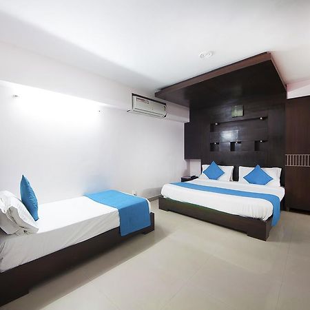 Hotel Durga International Nueva Delhi Exterior foto