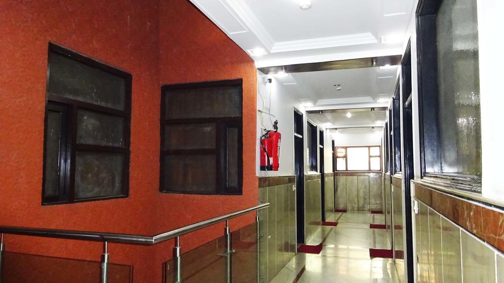 Hotel Durga International Nueva Delhi Exterior foto
