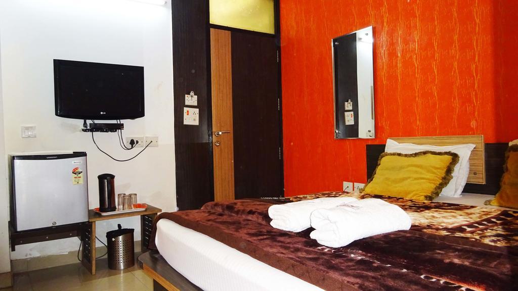 Hotel Durga International Nueva Delhi Exterior foto