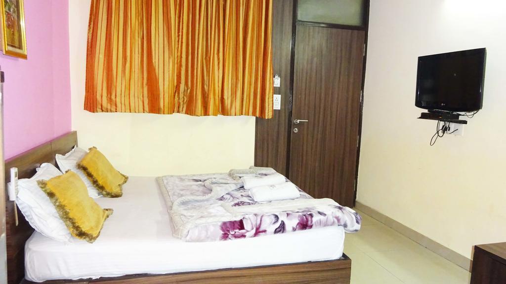 Hotel Durga International Nueva Delhi Exterior foto