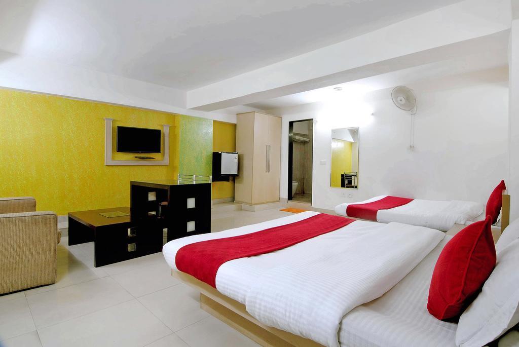 Hotel Durga International Nueva Delhi Exterior foto